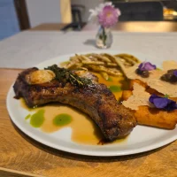 Danie główne w restauracji Le Vert we Wrocławiu